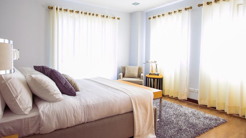 Beds & Bedrooms