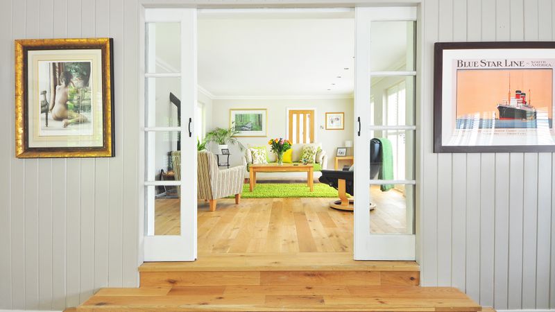 Cabinets & Storage